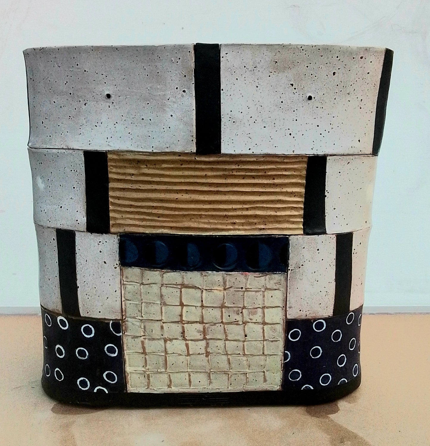 Gold Disk Vessel