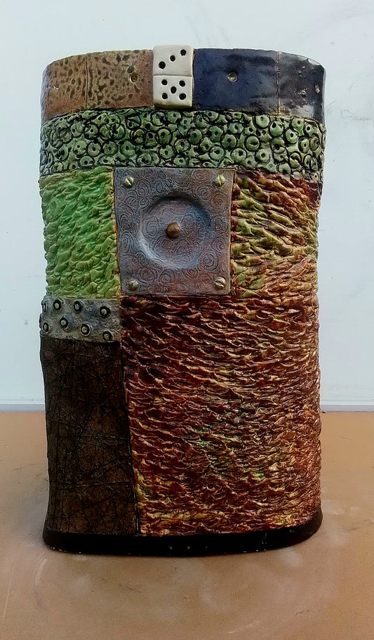Maori River Pot